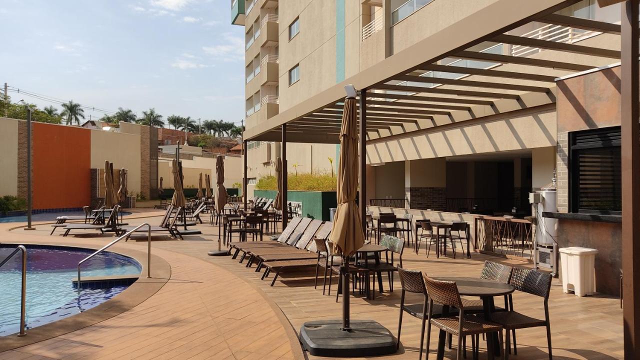 Hospedagem Para Ate 8 Pessoas No Enjoy Olimpia Park Resort Exterior photo